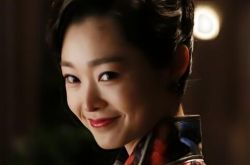 宋轶伪装者中的剧照高贵娇艳 于曼丽与胡歌组CP配合默契 