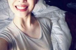 韩国金秀贤裸戏搭档雪梨演出  教授入伍前的最后一部影片 