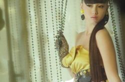 泽尻绘里香狼狈电影剧照 戏里与男星激情不断！ 