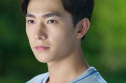 旋风少女男神图片大全 杨洋“腿功”俘获少女心 