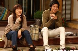 盘点孙艺珍演过的电视剧 《白夜行》中演绎蛇蝎美人 