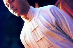 张国荣霸王别姬歌曲是哪首  当爱已成往事唱尽别离引共鸣 