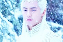 男神马天宇幻城剧照高清大放送 男神半裸出镜一秒引爆收视 