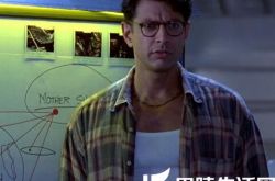 美国外星生物入侵电影之独立日 看史密斯如何摧毁外星人飞船 