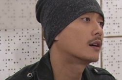 潜行狙击黄宗泽吻戏尺度太大不敢看 法拉戏内爱的纠结又谨慎 