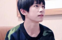 小王子易烊千玺配音 首次参与电影表示很兴奋 