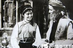 刘三姐电影旧版剧情介绍 深爱上了阿牛并以歌传情 