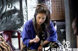 汤唯捉妖记饰演售妖界的女总裁  秒变麻坛高手大战四手妖 