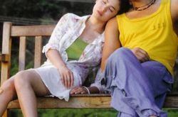 浪漫满屋歌曲韩语版有哪些？ 宋慧乔郑智薰搭档成欢喜冤家 