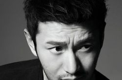 黄晓明主演的新上海滩 教主本色出演引起争议 