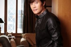 韩国李秉宪电视剧《欢乐时光》 殉职警察遗孀重组大家庭 