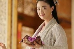 花千骨夏紫熏堕仙图片扮演者蒋欣高冷 结局为白子画坠入魔道 