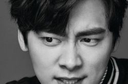 李易峰去张家界开拍西游·盘丝洞 与刘嘉玲主演引热议 