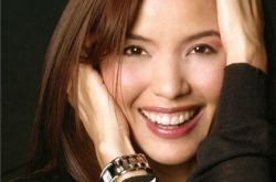 《家事》郑惠玉吻戏激情四射 收获温馨永恒的爱情 