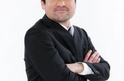 佐藤二朗为什么叫佛祖  原来是在《勇士闯魔城》扮演的角色 