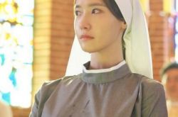 允儿电视剧收视领跑 《the k2》中被赞实力派演员 