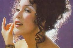 余莎莉电影《食色性也》欣赏 讲述死去的人都在鬼城投胎 