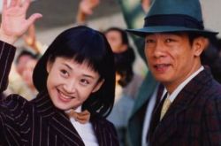 陈小春电视剧龙头引发国宝争夺战  王刚为戏玩古物被骗钱 