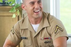 麦嘉老师和东尼的电影介绍 看一部低俗的纯爱片 