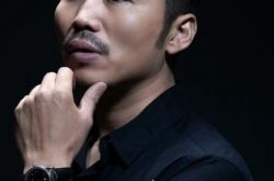 李东霖夏家三千金搭档戚薇  两人演绎父女情 