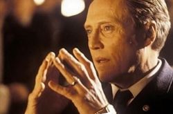 克里斯托弗·沃肯影帝要出新片？ 电锯狂人惊悚刺激 