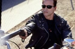 mtime罗伯特·帕特里克电影终结者2 看其化身邪恶机器 