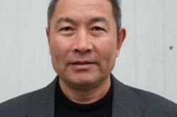 沙景昌演过的电视剧《青春无季》热拍 与岳红演绎欢喜冤家 