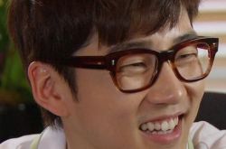 李美妍尹启相吻戏火热霸道  韩国民偶像演技出色受肯定 