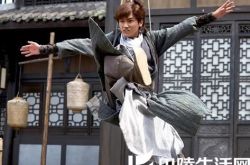 李亚鹏版射雕英雄传再度翻拍 靖蓉CP爱搞笑剧组欢乐多 