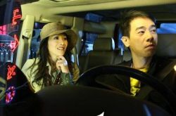 邓紫衣陈小春片场擦出火花 《绝地穿越》再次饰演情侣 