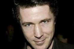 艾丹吉伦身高资料被扒 加盟《移动迷宫2》发中文特辑 