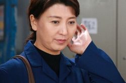 闫学晶张明建两人合作出演电视剧  俺娘田小草故事感人肺腑 