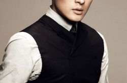 孙艺洲主演的电视剧《爱情公寓》 讲述在个普通公寓里的故事 