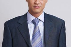 王喜演过的内地电视剧《恋爱世纪》 惠英红李霄云领衔舞台剧 