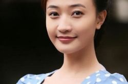 阎娜演过的电视剧《悲情母子》 讲述了法大于情的故事 