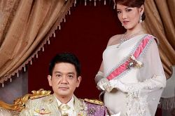 朴哇若对思昂格拉电视剧爱在日落之前介绍 公主与保镖的爱恋 