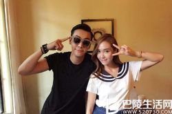 杰西卡与陈伟霆电影《疯狂小事》飚激情戏 大演五十度灰 