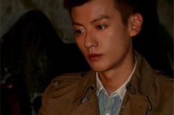 《离婚前规则》是安图片青涩帅气 演对艺术有独到见解的文浩 