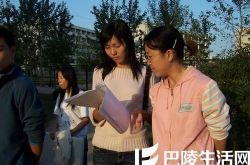 新加坡演员姚文龙电视剧走进走出 关于复杂的多角爱情故事 