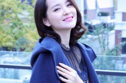 揭邓莎为什么居住在香港 因出演太多反派角色被骂心机婊