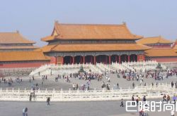 女主播称夜宿故宫 玩笑过后被起诉涉嫌扰乱公共秩序