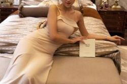 揭秘微商黑幕 她最终选择ZICY植皙面膜实现突破