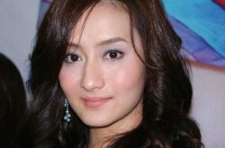 陈德容年轻时候的照片 陈德容为什么不老