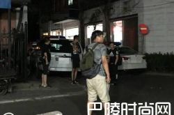 徐峥被曝打女记者 主动反省道歉报警解决问题