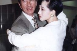 李连杰曾为她抛弃家室背负骂名，如今近况凄惨直呼受到骗婚！