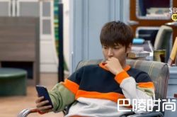 韩剧里泄漏已恋爱的秘密 韩国欧巴们的心动讯号