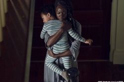 《行尸走肉》米琼恩的孩子是真的吗？