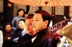 霸王别姬公开22分钟张国荣访谈花絮 影迷喷泪太想哥哥了