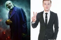 小丑全新造型头上只有几根毛 这是火云邪神吧