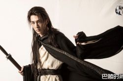 导演大改剧本 炎亚纶《巩仙》首演武侠提前进组